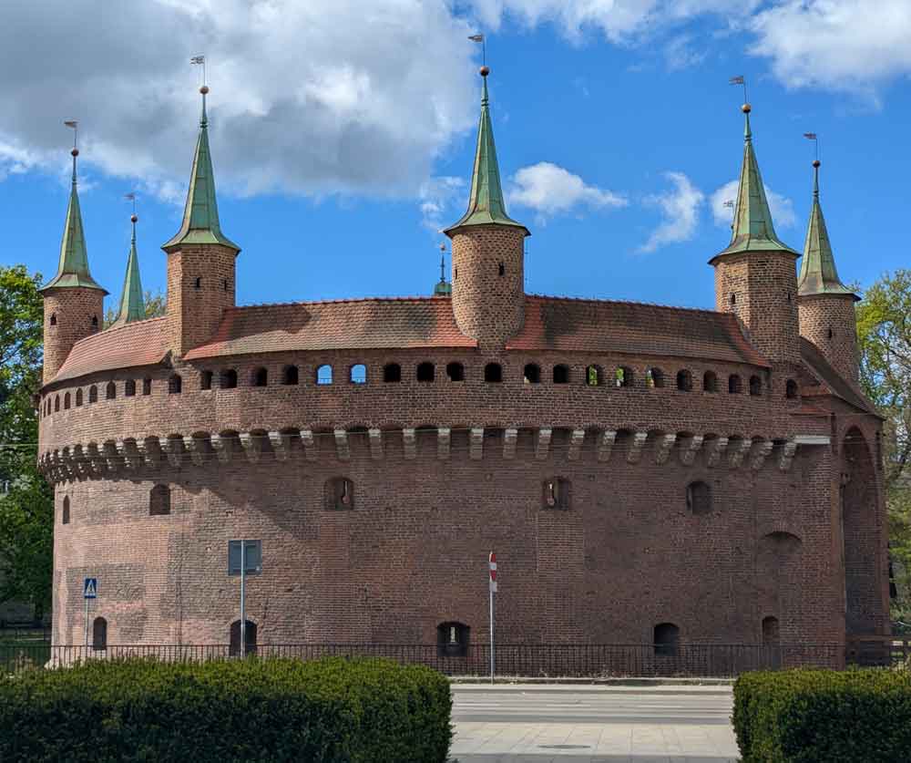 Circular fortress with 5 turrets and lots of small windows